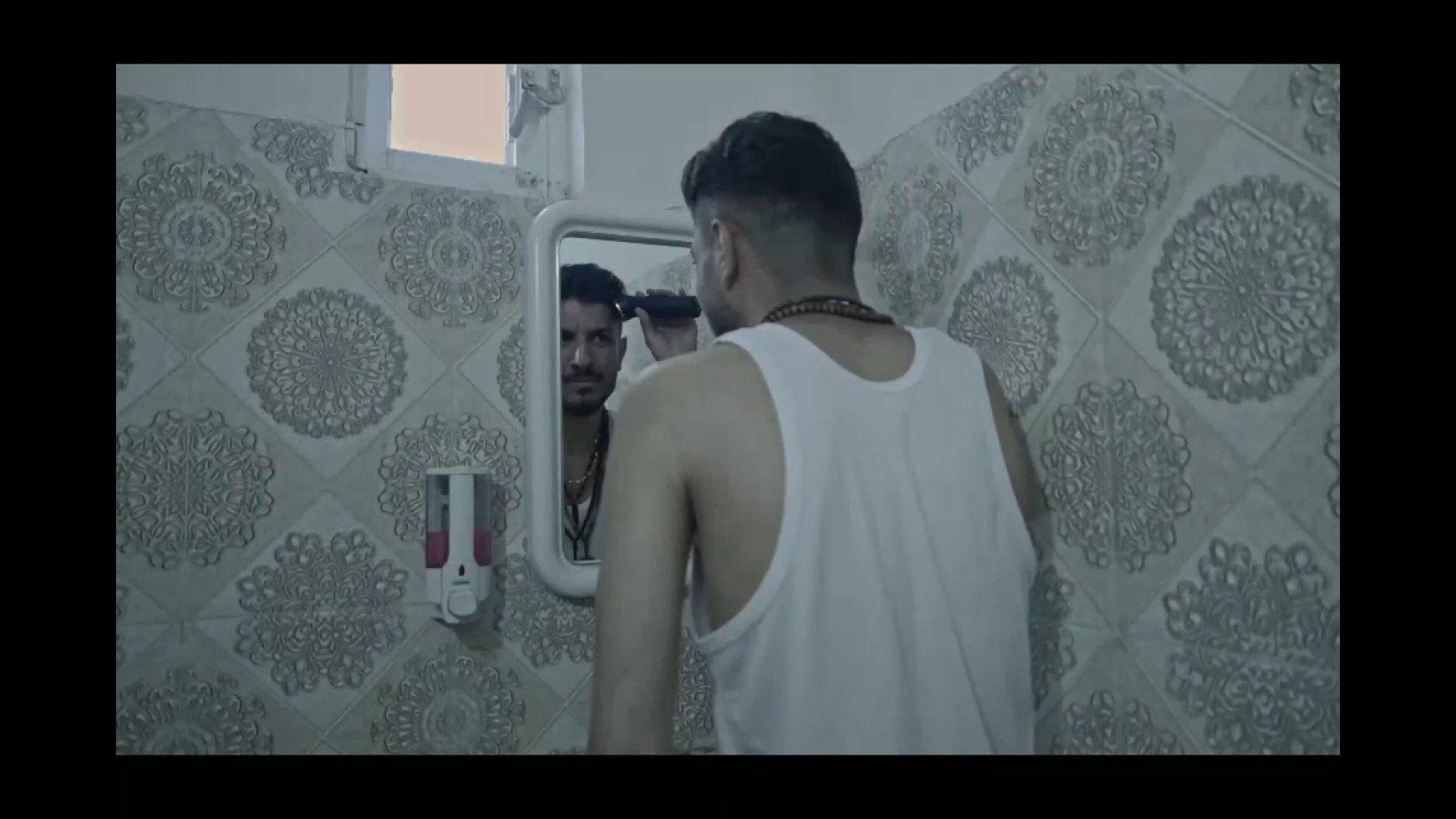 فیلم کوتاه  (( تغییر ))