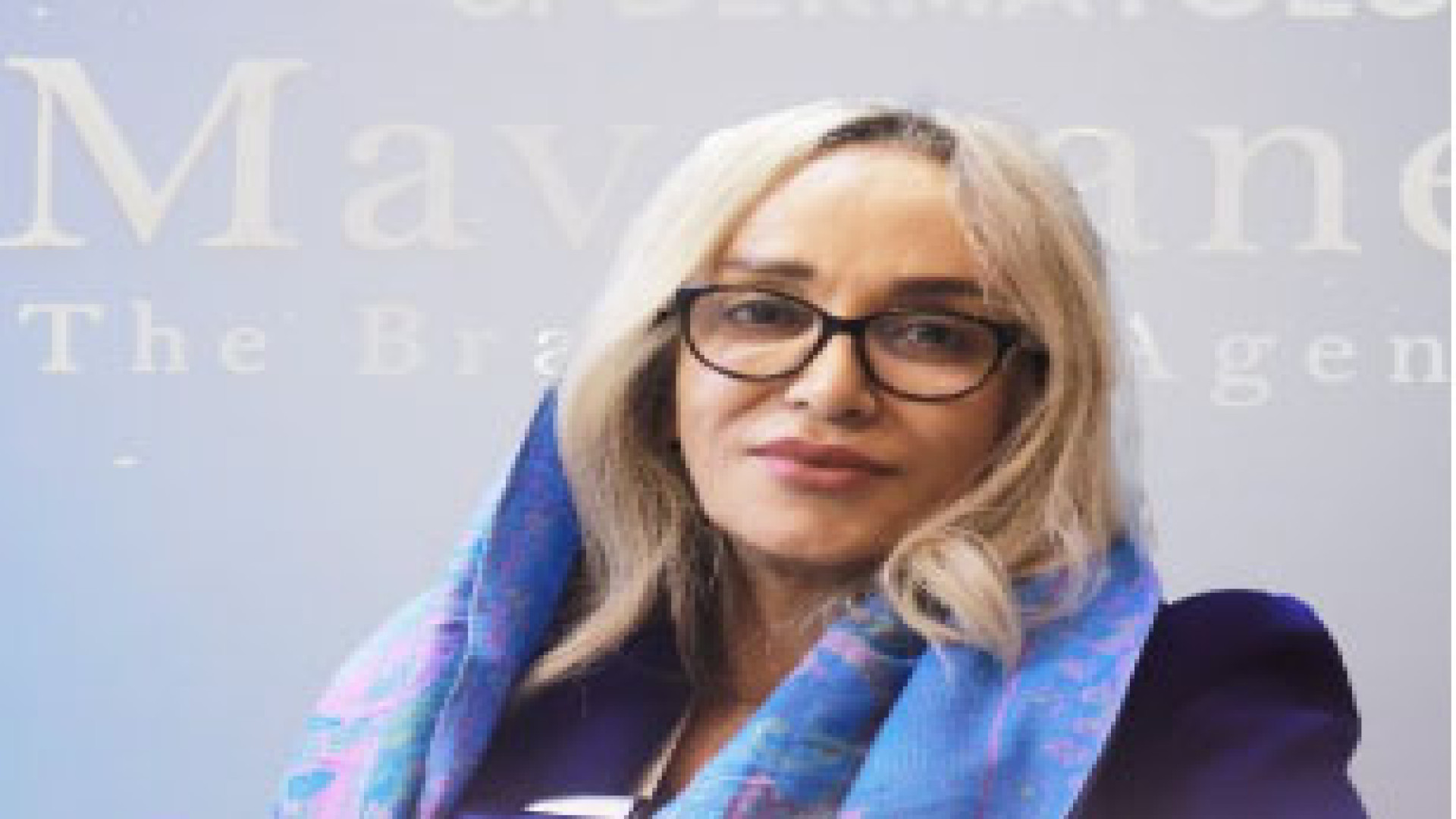 دکتـر پـروانه ساکـت متخصص پوست و مو در همایش متخصصین پوست ایـران دکتر پروانه ساکت - متخصص پوست و مو، زیبایی