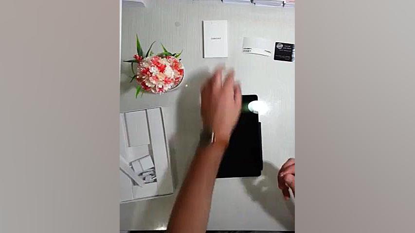 تبلت سامسونگ مدل Galaxy TAB S6 Lite ظرفیت 64 گیگابایت و رم 4 گیگابایت به همراه ق باند ضد باکتری نانو