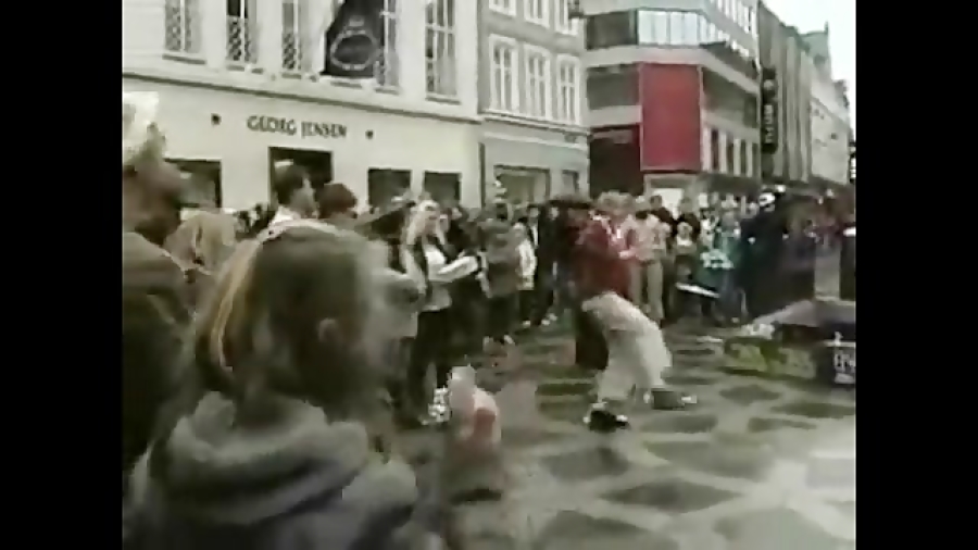 اهنگ و رقص خیابانی !