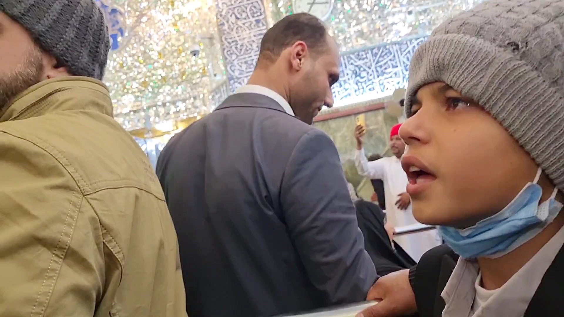 زایر نوجوان