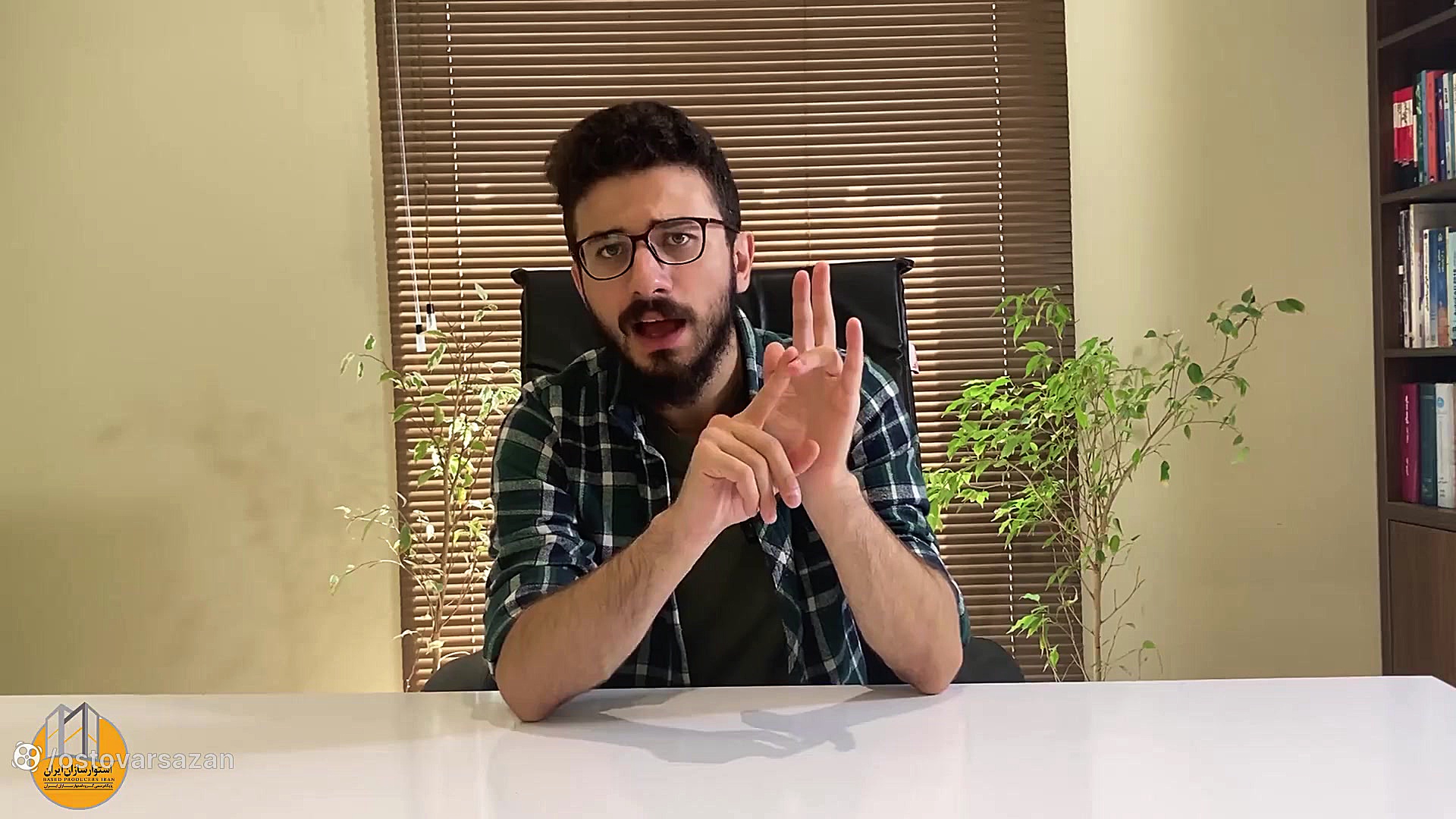 آموزش کامل اتوکد (دو بعدی و سه بعدی از صفر تا صد) موزیک
