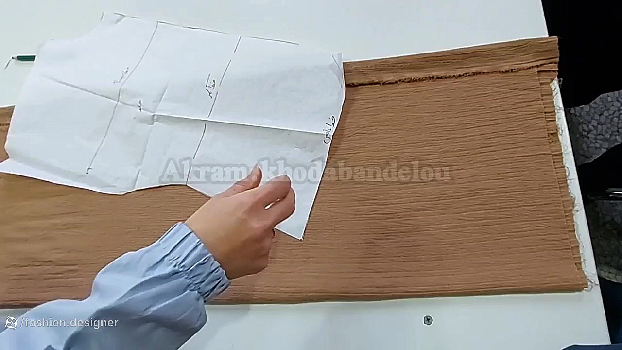 طریقه برش آستین کیمونو دهم طراحی دوخت دهم خیاطی لباس شب و عروس | خیاطی بدون الگو دستگاه بیومتریک پوشیدنی