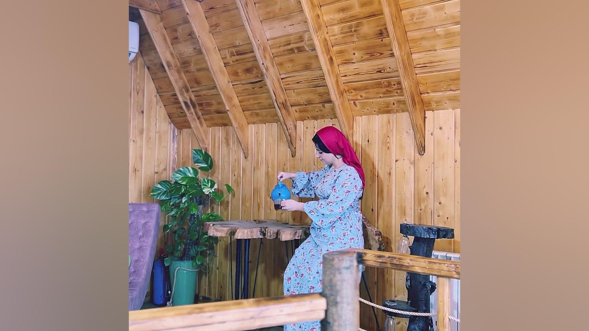 پوستر کوچک