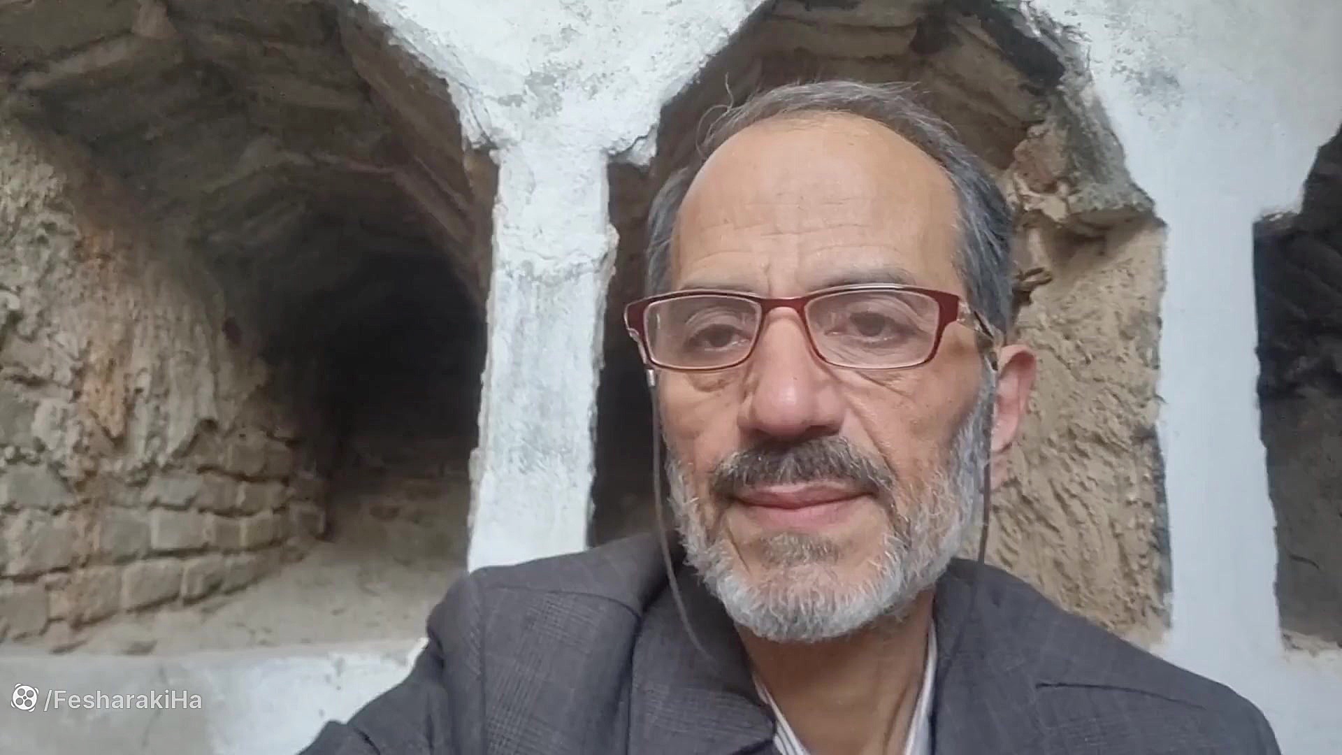 قبر تنوری در وادی السلام نجف عراق