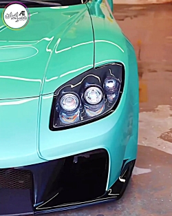 شاهکار تیونینگ ژاپنی: مزدا RX-7 وایدبادی با کیت Veilside