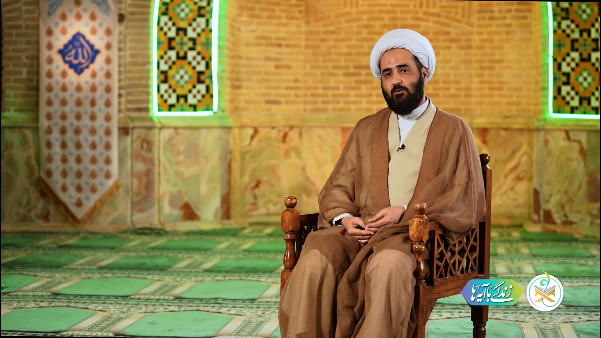 خیلی سختی های اجتماعی برای ما سخته ولی نتیجه اش شیرینه