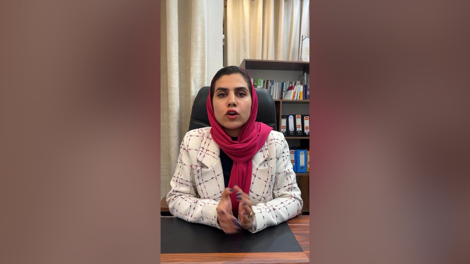 مستمری همسردوم وکیل پایه یک دادگستری فاطمه قربانی