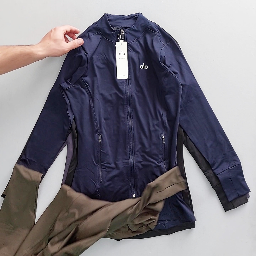 مانتو ورزشی الو یوگا