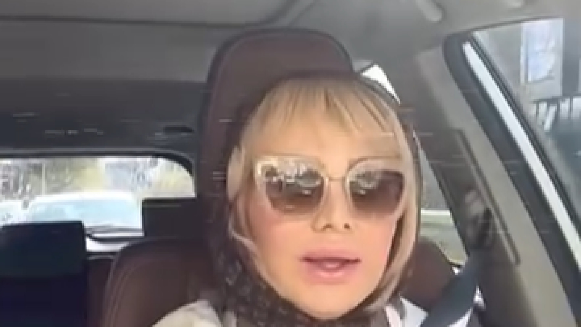 مشاوره با دکتر شیرین شمس دکتر شیرین شمس جراح و متخصص زنان و زایمان