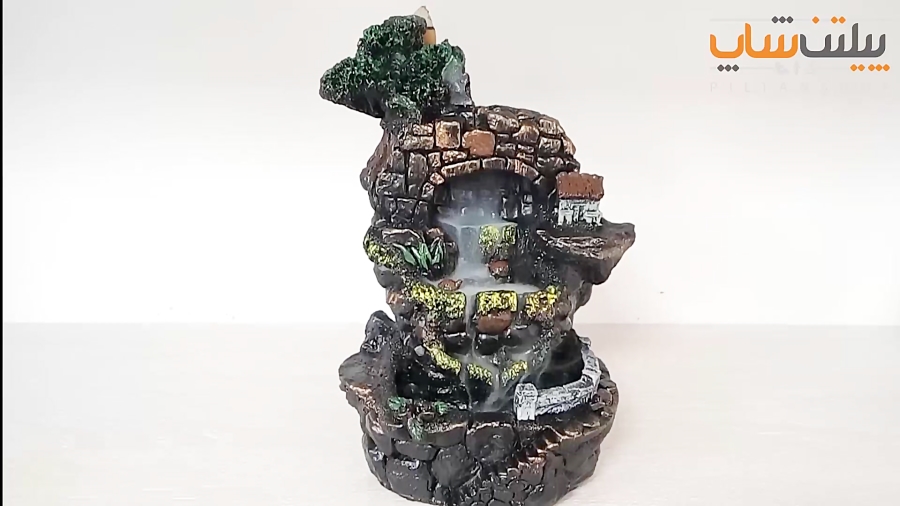 جاعودی آبشاری صخره و لاک پشت