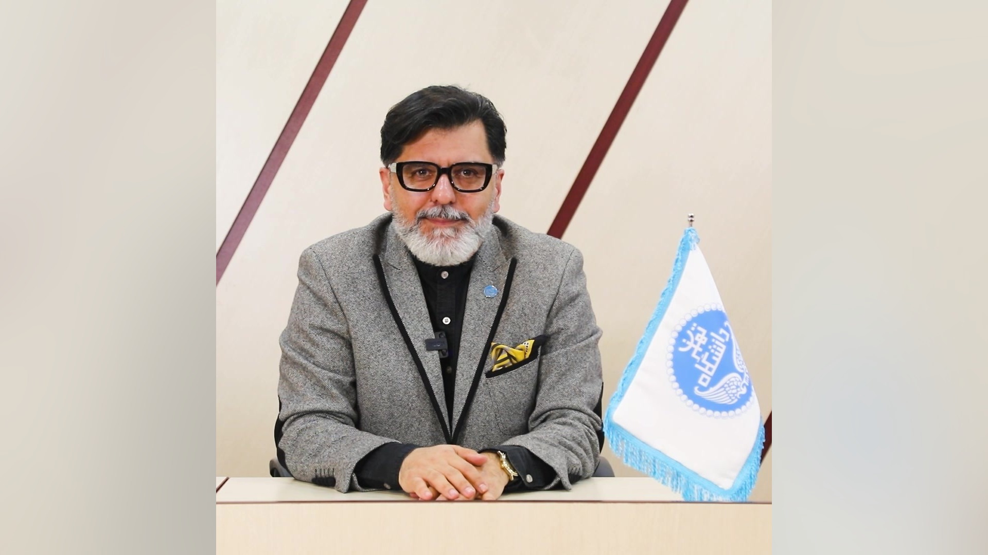 گروه خونی رفتاری کارمندان ناتالی پورتمن