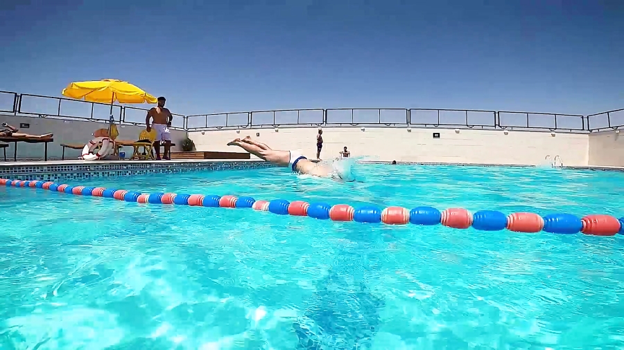 استخر روباز و چهارفصل فرشته