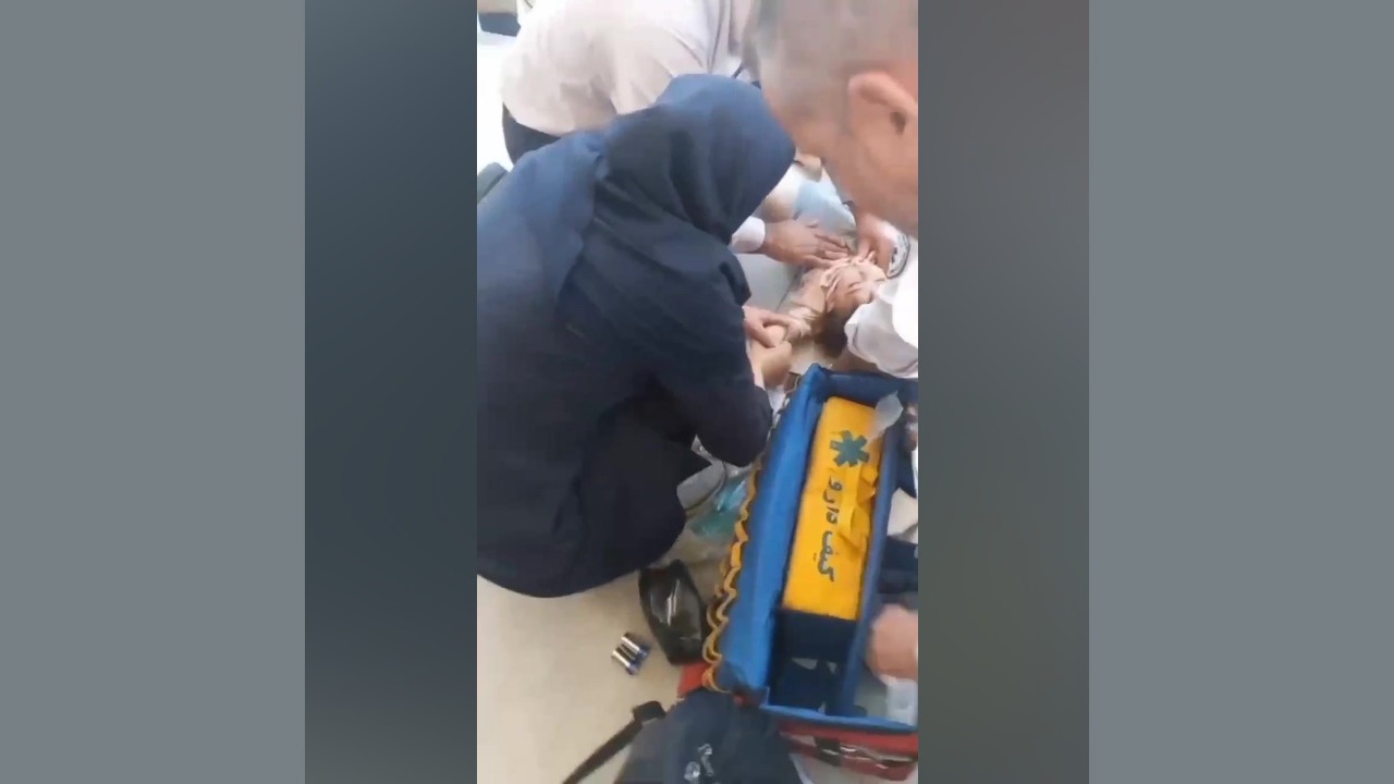 لحظات نفس‌گیر احیای نوزاد شش ماهه توسط عوامل اورژانس اصفهان عمل زیبایی