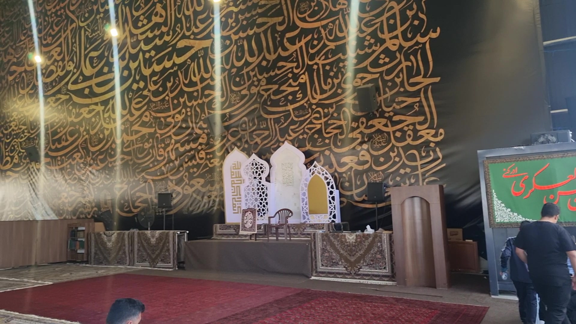 زیارت مزار شهید سید حسن نصرالله