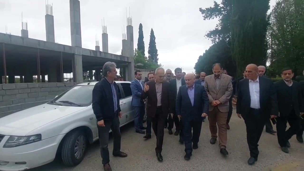 بازدید استاندار مازندران از بیمارستان روانپزشکی و سوختگی زارع ساری جراحی فک