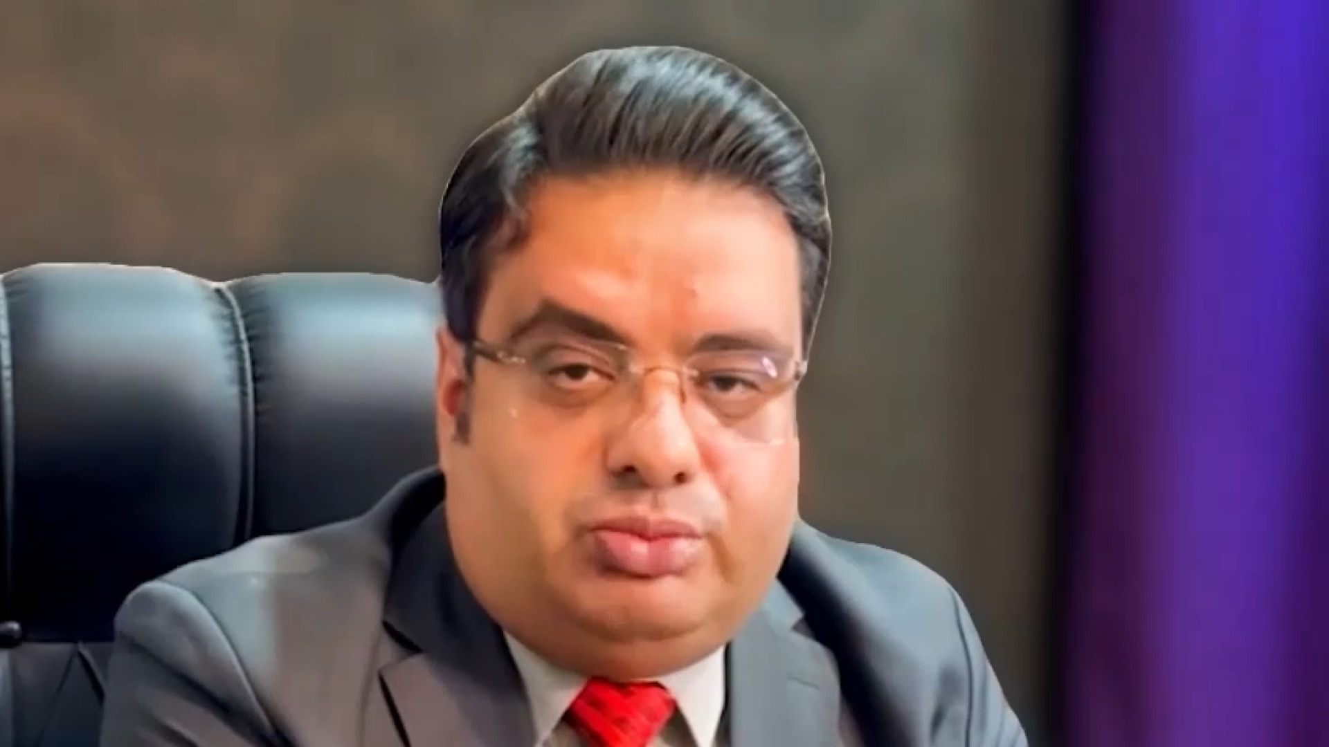 بعد از ماموپلاستی، سیگار نکش ! | دکتر خشایار سنجری دکتر خشایار سنجری متخصص جراحی جنرال و زیبایی