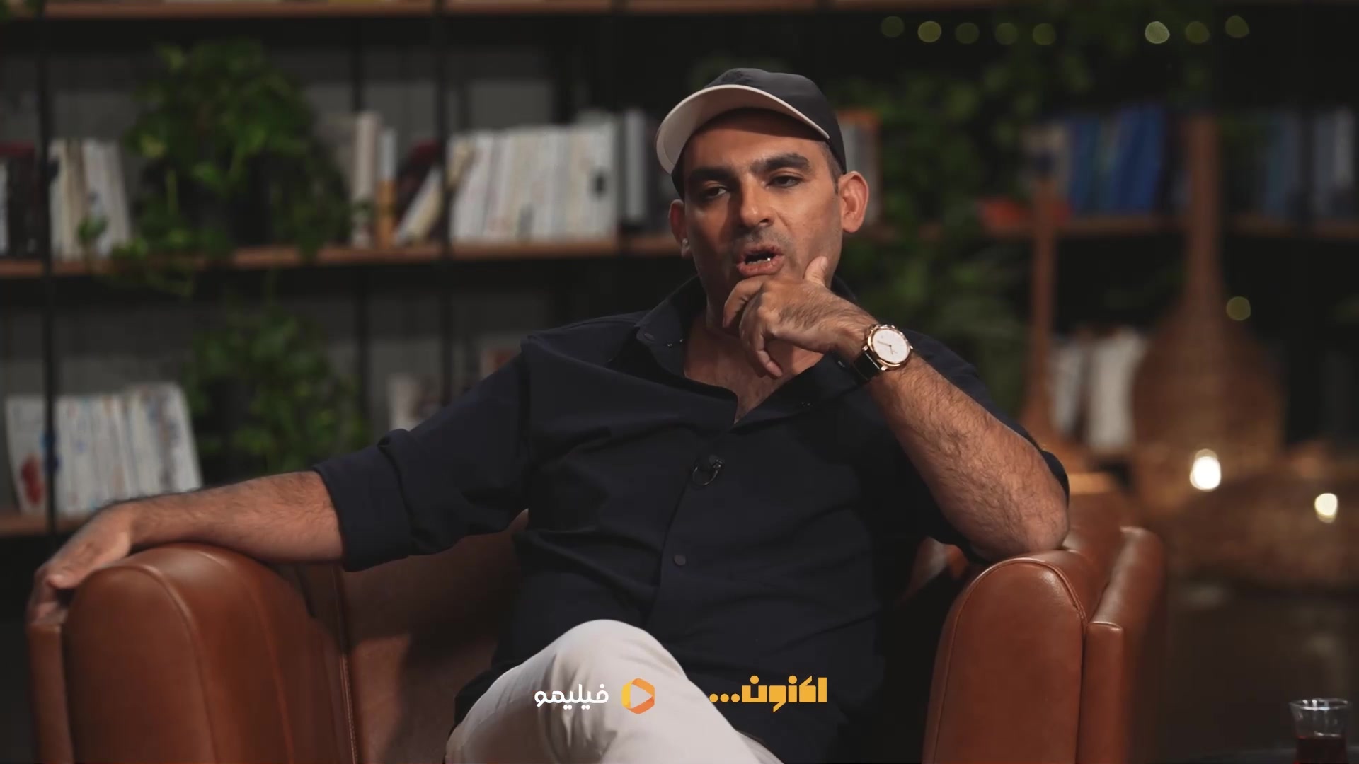 اکنون با میلاد منشی پور