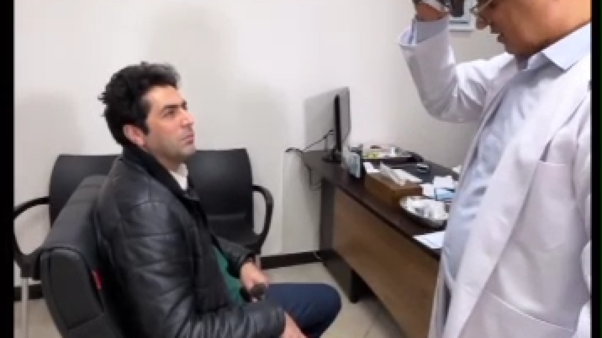 عمل سینوزیت بادستگاه آندوسکوپ دکتر اسماعیل عارف زاده جراح ومتخصص گوش حلق بینی آهنگ جدید