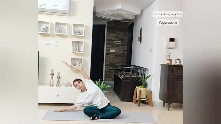 آموزش یوگا متوسط