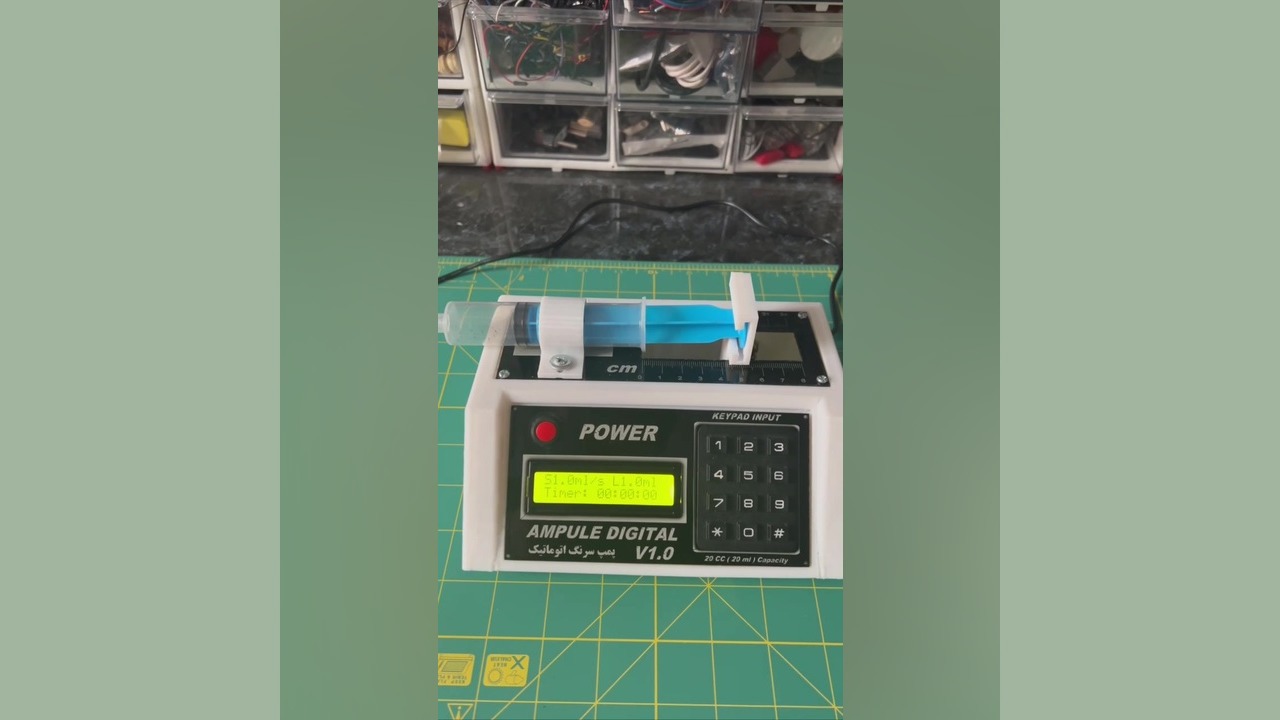 دستگاه پمپ سرنگ (Syringe Pump) – راهکاری دقیق برای تزریق کنترل‌شده کلینیک مو