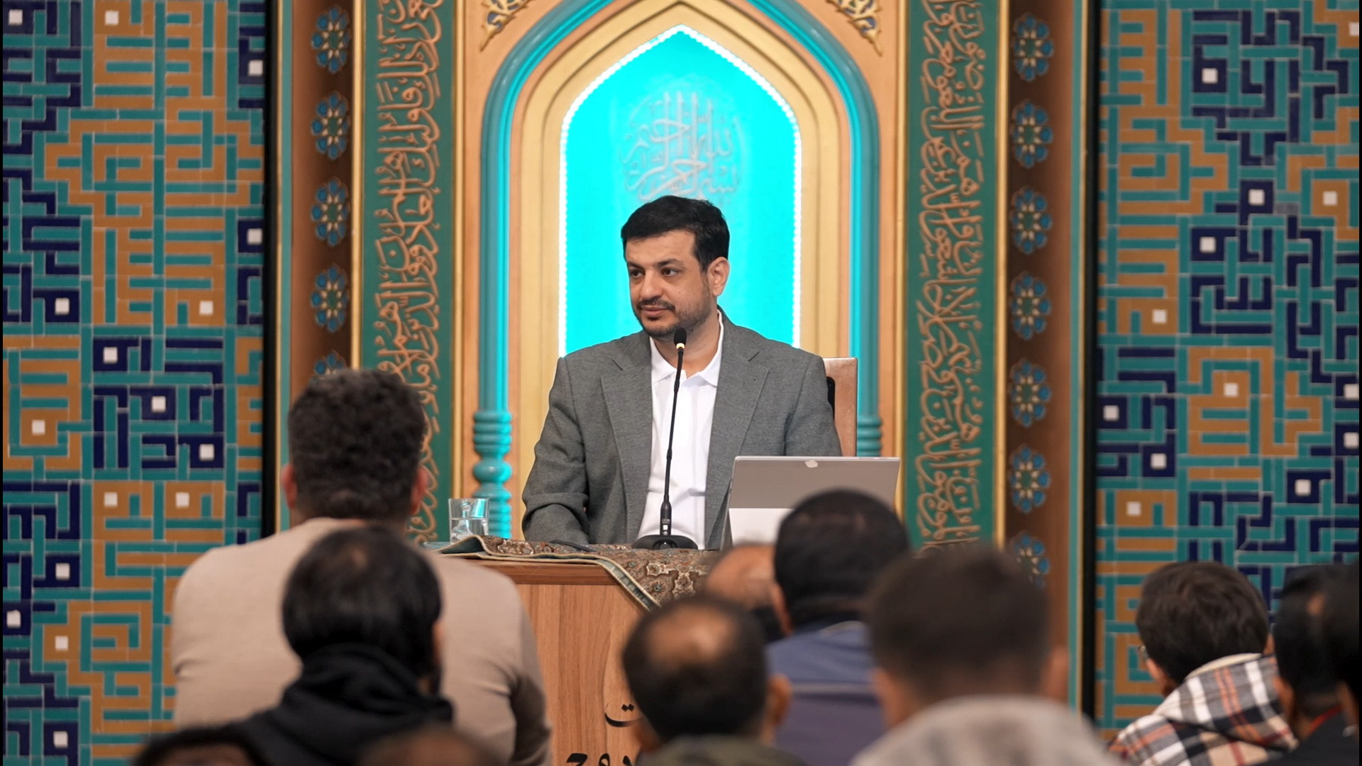 سخنران (تلفیق ۳ سخنرانی ندبه) - غدیر از نگاه سنی و شیعه
