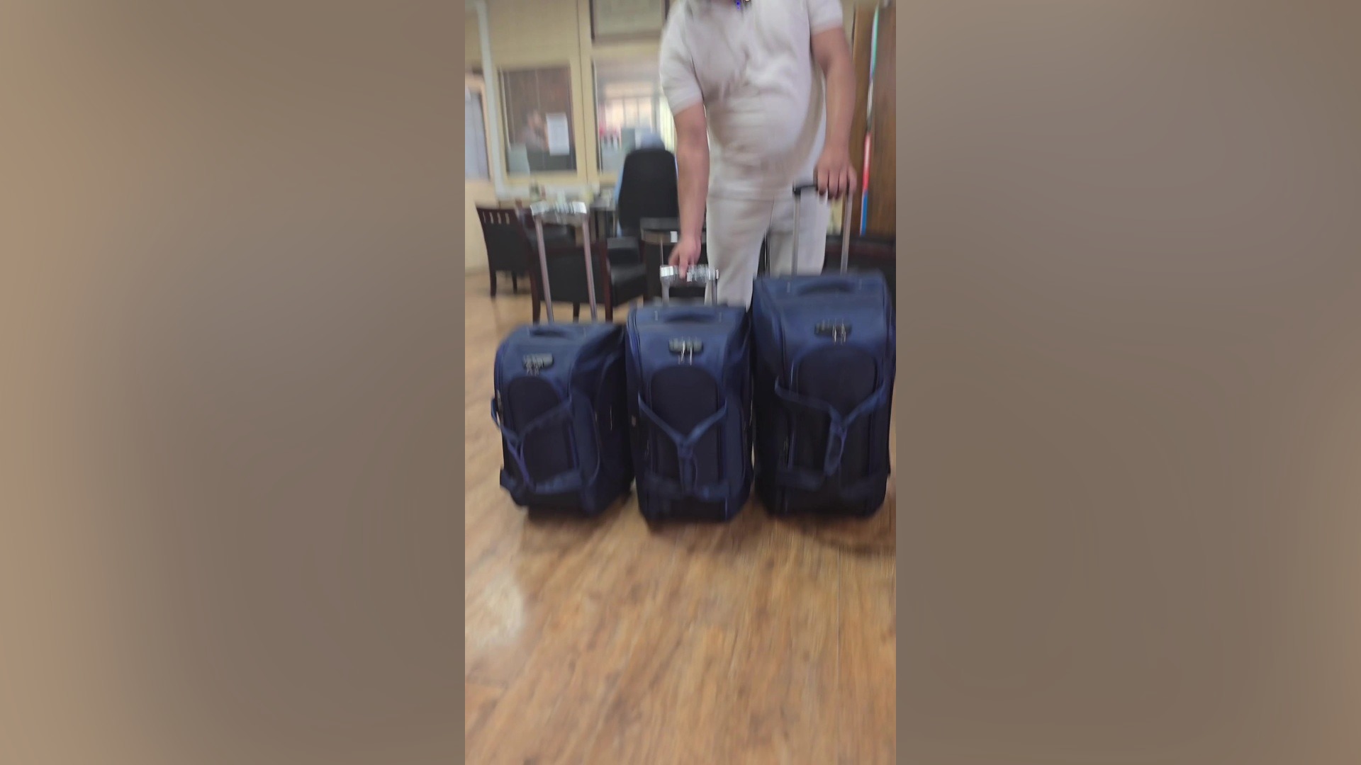 ساک چرخ دار کاترپیلار کد CAT - CT5597 TRAVEL LOVER SERIES مجموعه سه عددی کوبی برایانت