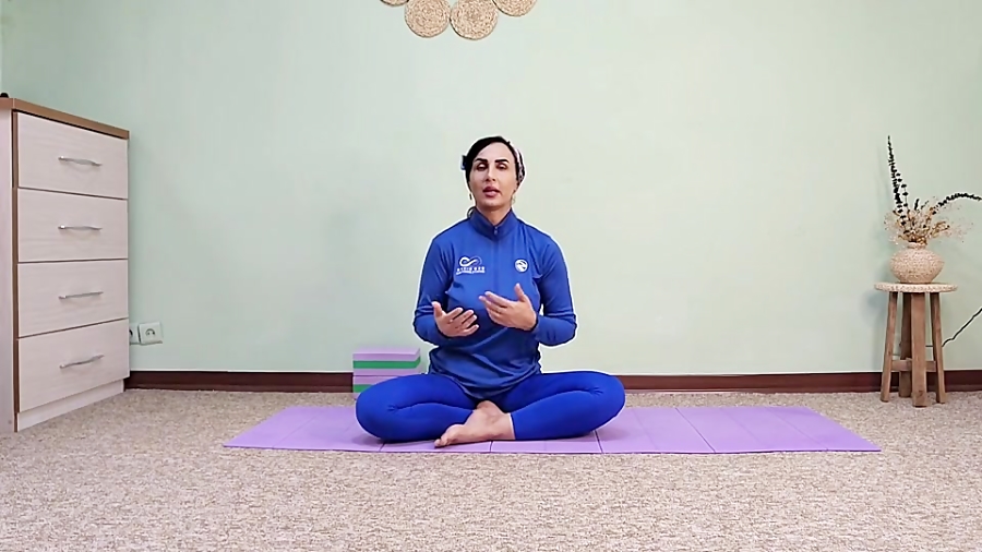 جلسه اول یوگا در خانه - مربی خانم لیلا افغان