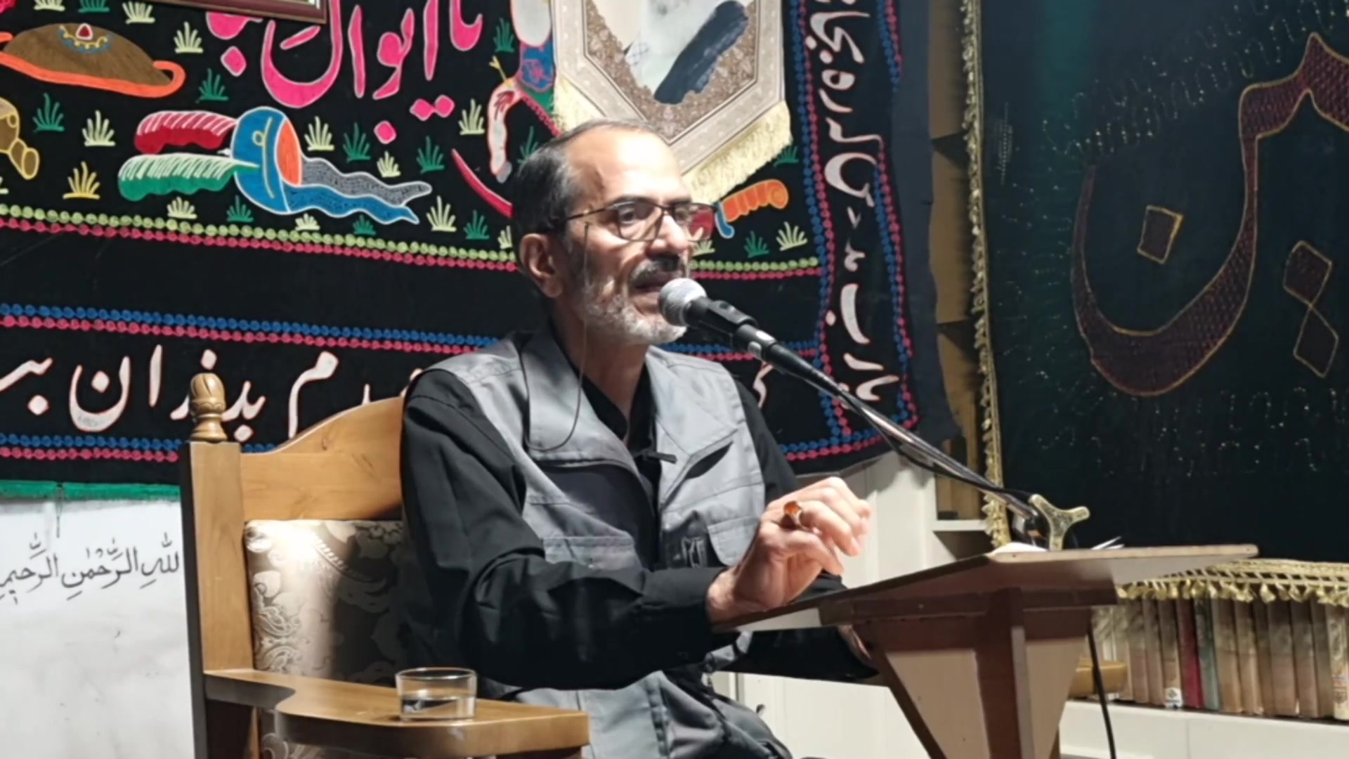راز مانایی عاشورا  و رمز عاشورایی شدن
