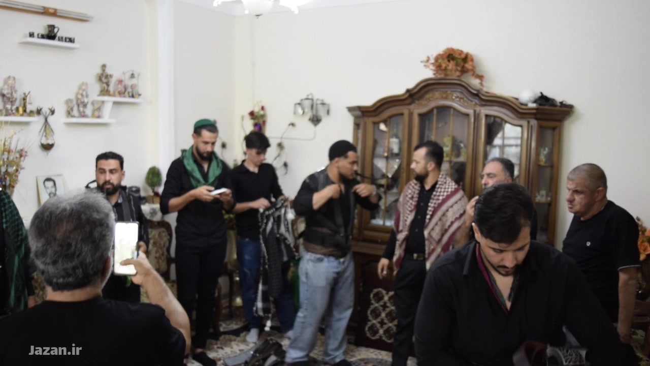 آماده شدن علامت کشها در روز پنجم محرم 1404 پان‌سیتوپنی