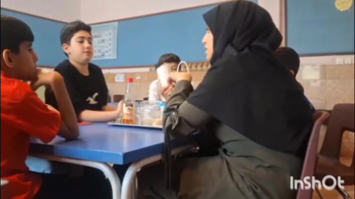 پژوهش تابستان/نمونه برداری و کشت میکروب ها بر روی محیط کشت-سرکار خانم خلیلوند تزریق چربی