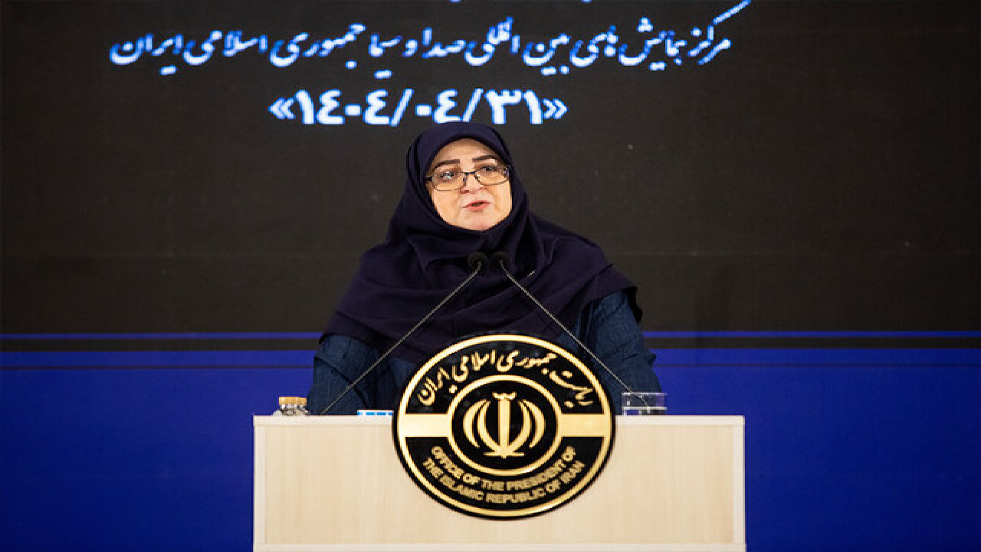 از تهیه آیین نامه برای بازسازی خانه های آسیب دیده تا مدیریت قیمت ها توسط دولت