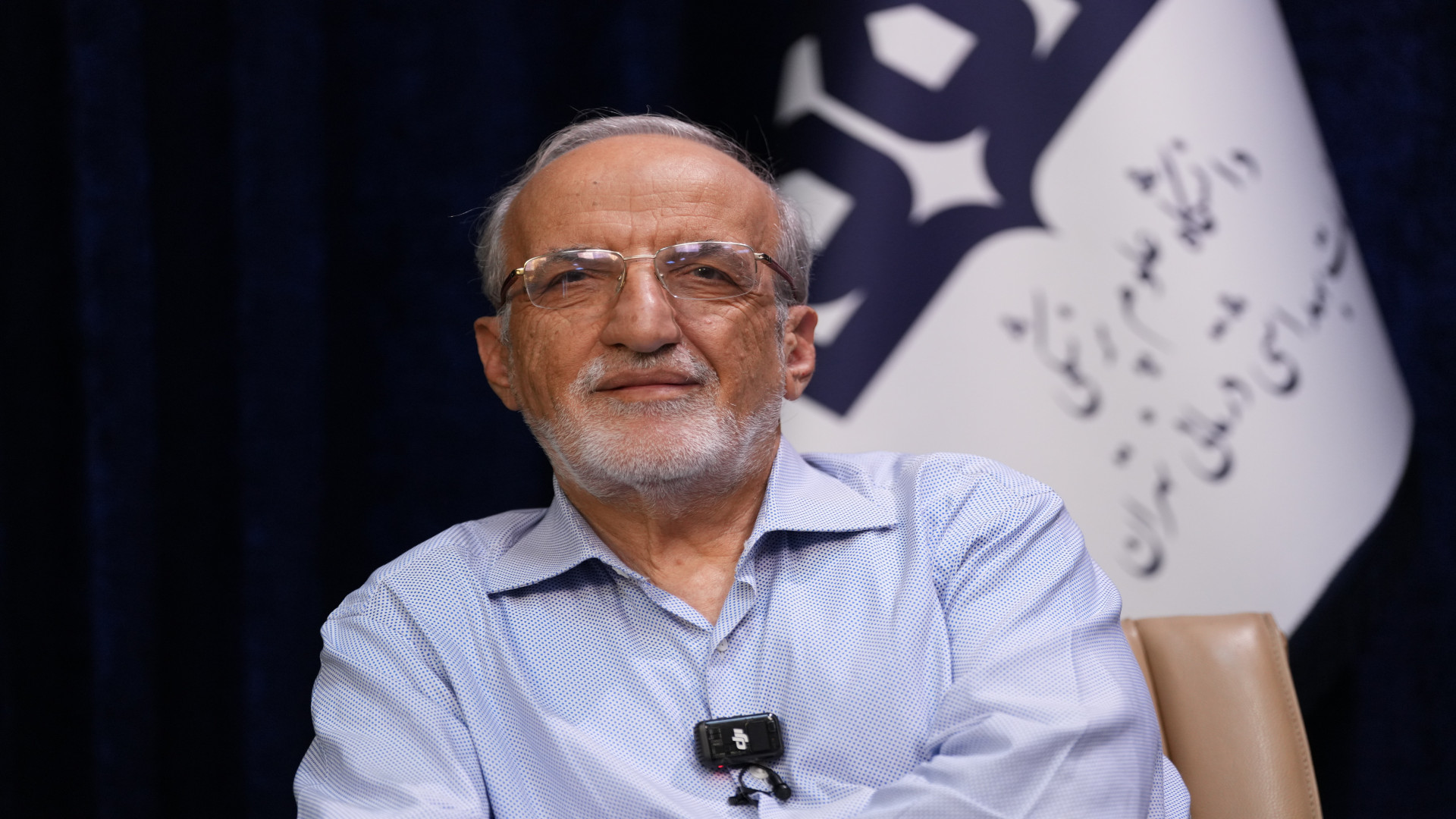 تیزر گفت‌وگو با دکتر رضا ملک‌زاده، روایتی صریح از استعفا تا برکناری و بازگشت! دکتر پوست