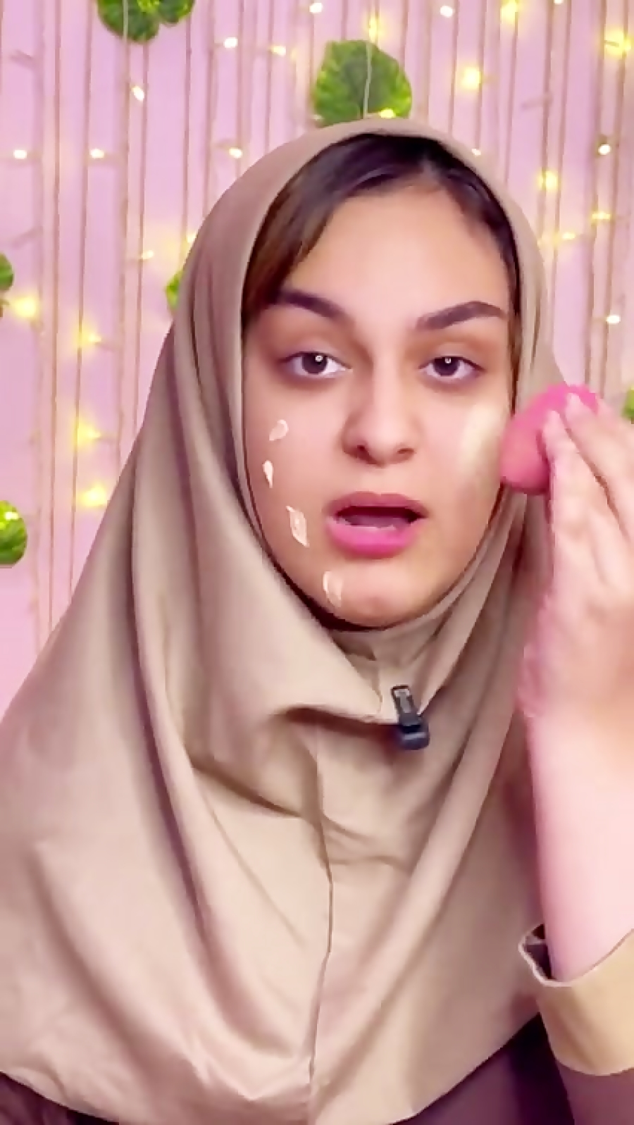 میکاپ #خواهرمبینا# دوست پسرش بهش گل رژگونه ای دادد