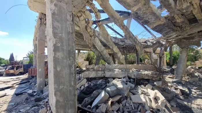 تشریح اثر انفجار صهیونیستی بر ساختمان اداری