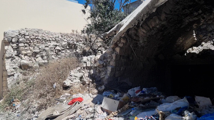 اطاق با با طاق قوسی سنگی