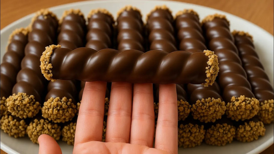 شیرینی نرم و خوشمزه که توی دهان آب می شود | دستور پخت شیرینی آسان در خانه