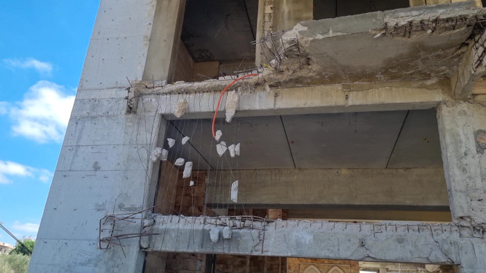 تراکم میلگرد در ستون تحت بار انفجار