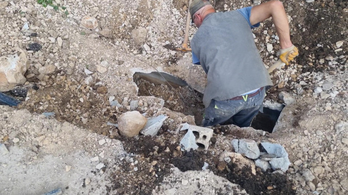 ترمیم شبکه آب خسارت دیده