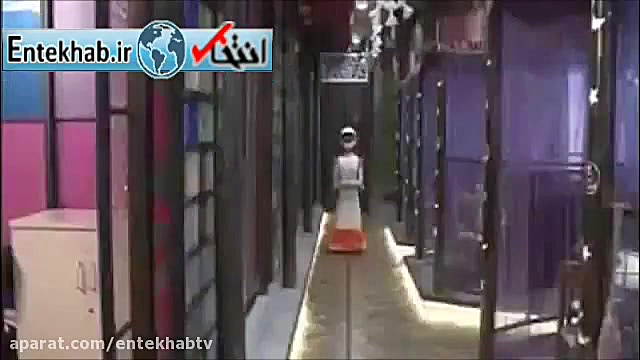 فیلم/ روبات های پیشخدمت در رستورانی در شانگهای زمان48ثانیه