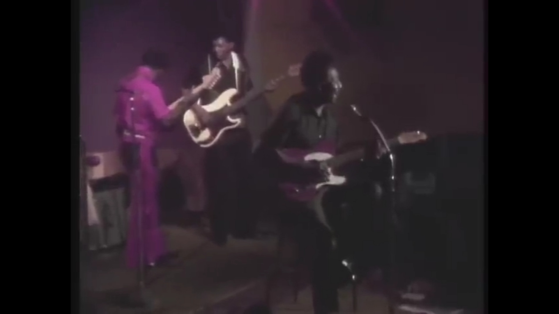 I'm Your Hoochie Coochie Man از Muddy Waters زمان225ثانیه