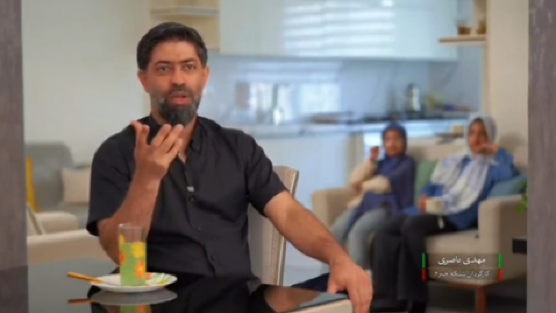 آماده شدن کارمندان صدا و سیما برای حمله اسرائیل با خرید از بوفه!