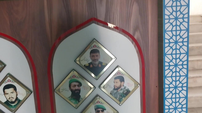یادمان شهدا در سرسرای یک مرکز نظامی