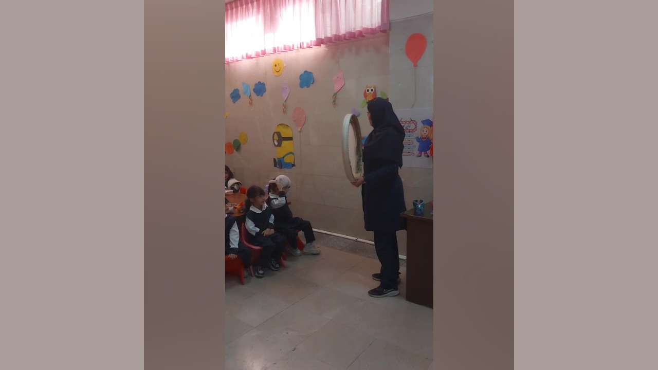 🥁💡🎼 Sonata of happiness and numbers: discovering the hidden rhythms of mathematics with musical intelligence in Khanum Shahi's class!  🌈✨