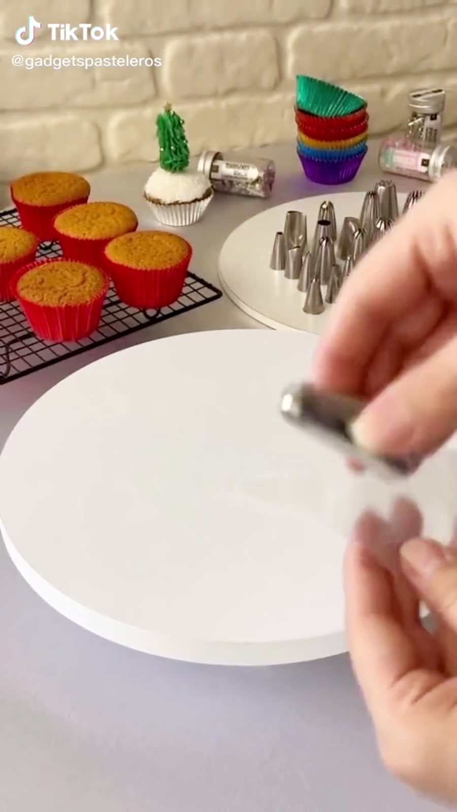 آموزش کار با ماسوره 2d مدل شکوفه | لوازم قنادی بهگز