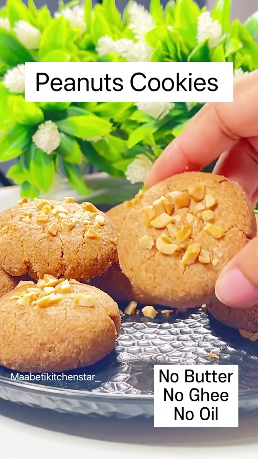 کاربرد اسانس خوراکی بادام زمینی در شیرینی‌ پزی | لوازم قنادی بهگز