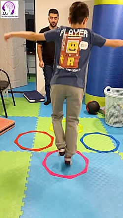 آموزش جهات به کودکان: راست و چپ، جلو و عقب