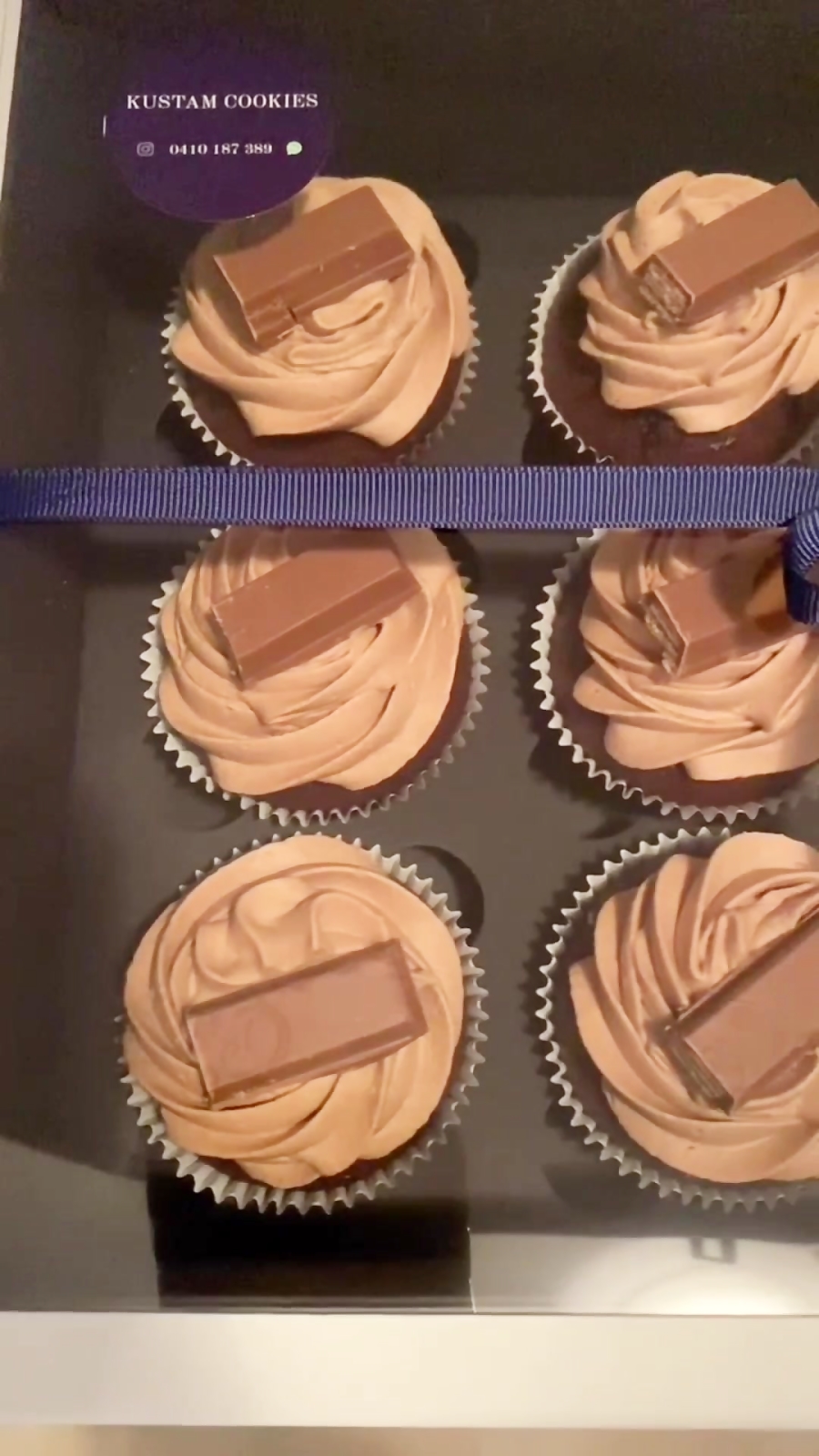 کاربرد اسانس خوراکی کیت کت در شیرینی‌ پزی | لوازم قنادی بهگز