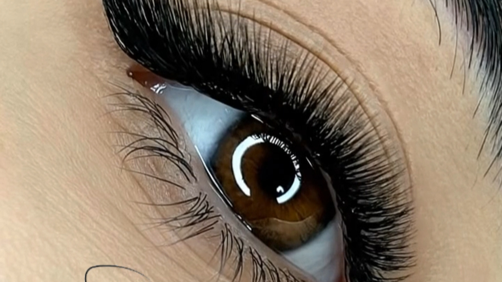 آموزش اکستنشن مژه خط چشمی زمان8ثانیه