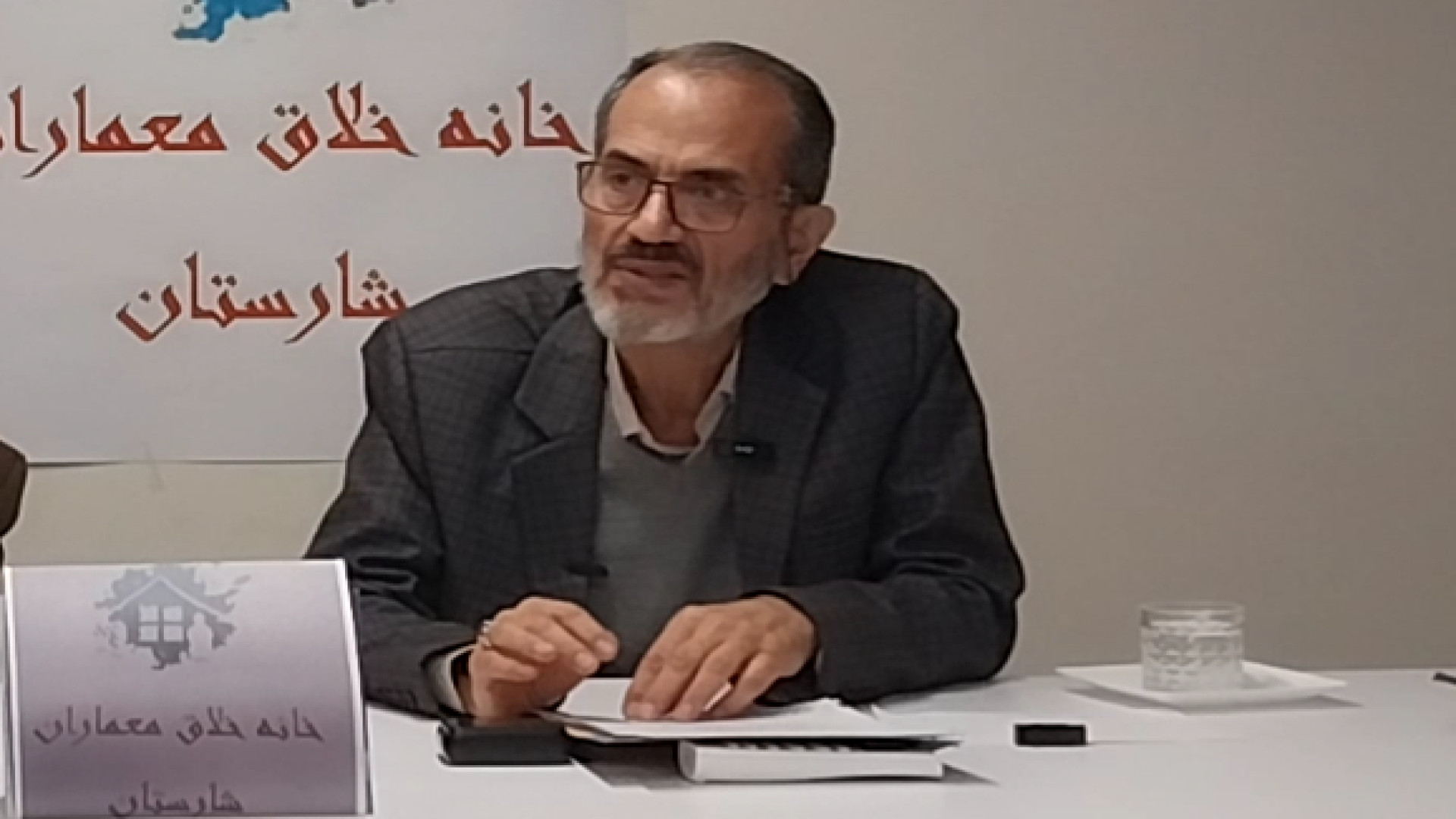 اصول بنیادین خلاقیت در معماری فضا / دکتر فشارکی